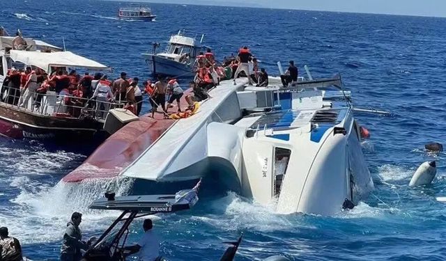 Kıbrıs gemi faciasında son durum: 8 kişi yaşamını yitirdi, 18 kişi kayıp!