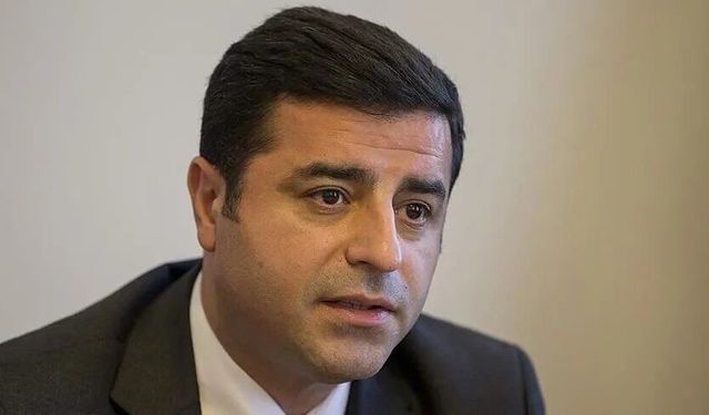 POLİTİKA
