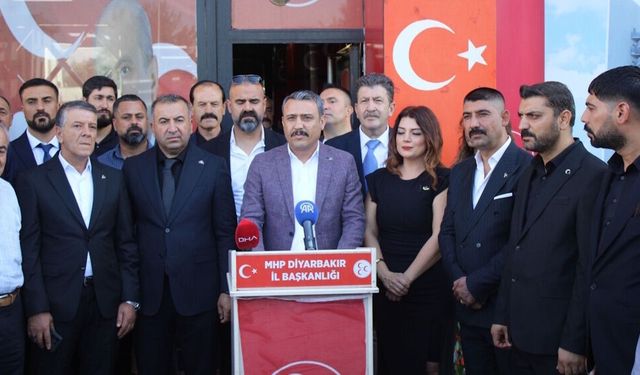 POLİTİKA