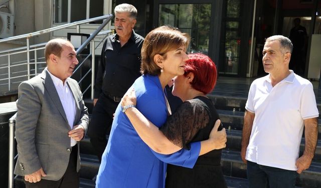 POLİTİKA