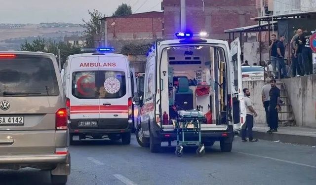 Diyarbakır'da husumetli aileler kavga etti: Çok sayıda ölü var!