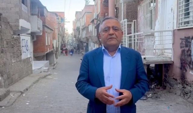 POLİTİKA