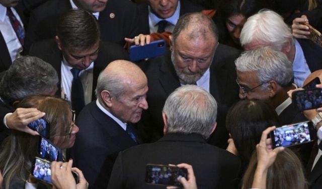 POLİTİKA