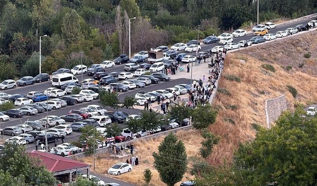Diyarbakır’da bir ilk yaşandı: Yüzlerce kişi İç Kale’de toplandı!