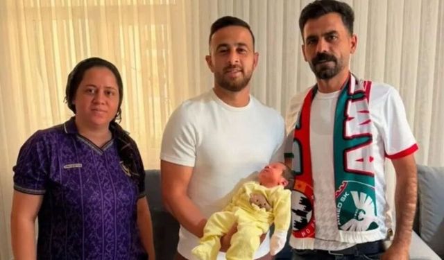 Minik Şervan Dia Saba’ya altın kolye!