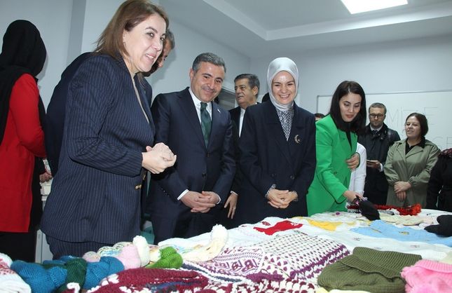Şırnak’ı ziyaret eden Bakan Göktaş’tan renkli görüntüler
