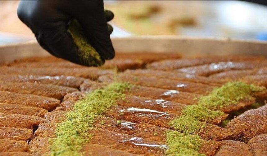 Diyarbakır'da bayram mesaisi başladı: Vardiyalar artırıldı, kilosu 900 TL!
