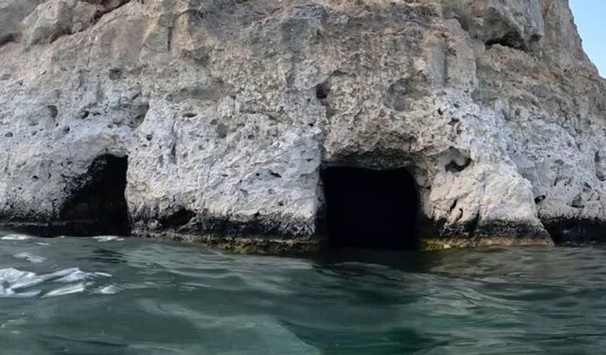 Van Gölü’nde korkutan gece mesaisi!