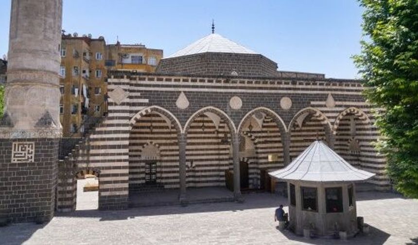 Diyarbakır’da tarihi camilerde restorasyon çilesi: 3 yıldır bitmedi!