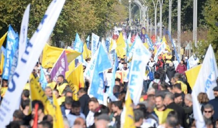 KESK Diyarbakır'da miting düzenlendi