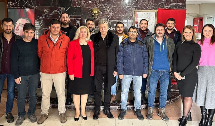 Nuri Alço Diyarbakır’da