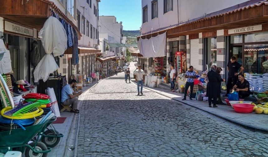 Diyarbakır’da kaymakam duyurdu: Muhtar vefat etti!