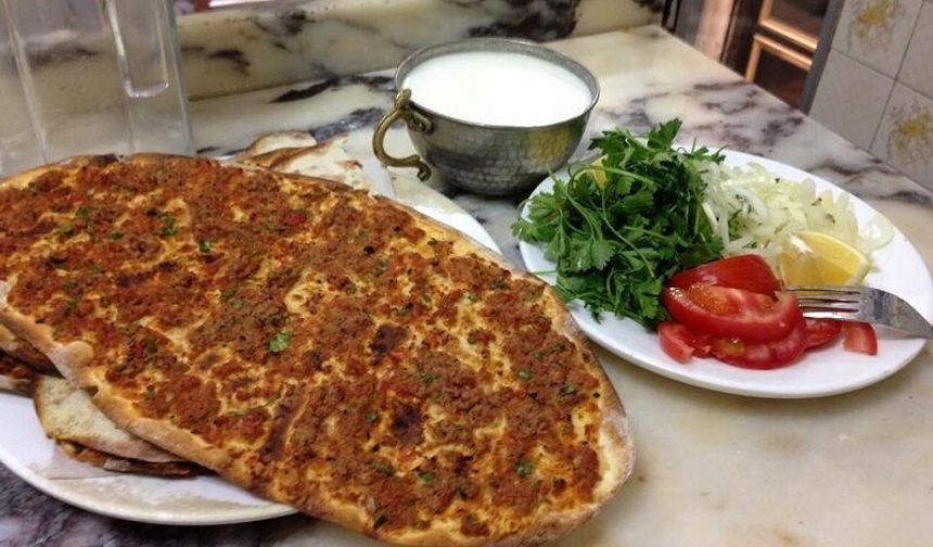 Diyarbakır’da önünde kuyruk oluşuyordu: O lahmacuncu ifşa oldu!