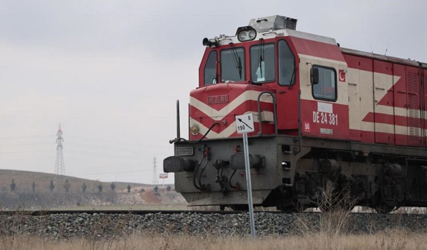 Diyarbakır’da trenin çarptığı kişi öldü: İsmi belli oldu!