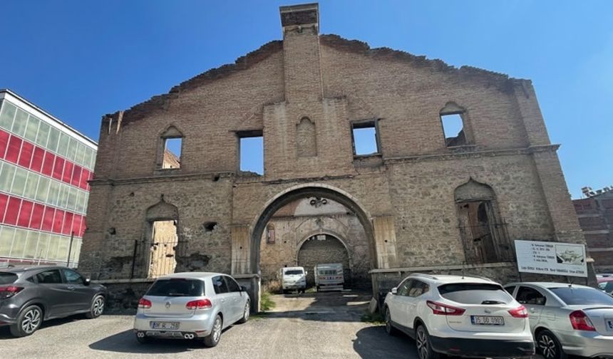 Diyarbakır’dan Elazığ kararı! Tarihi kilise mühürlendi