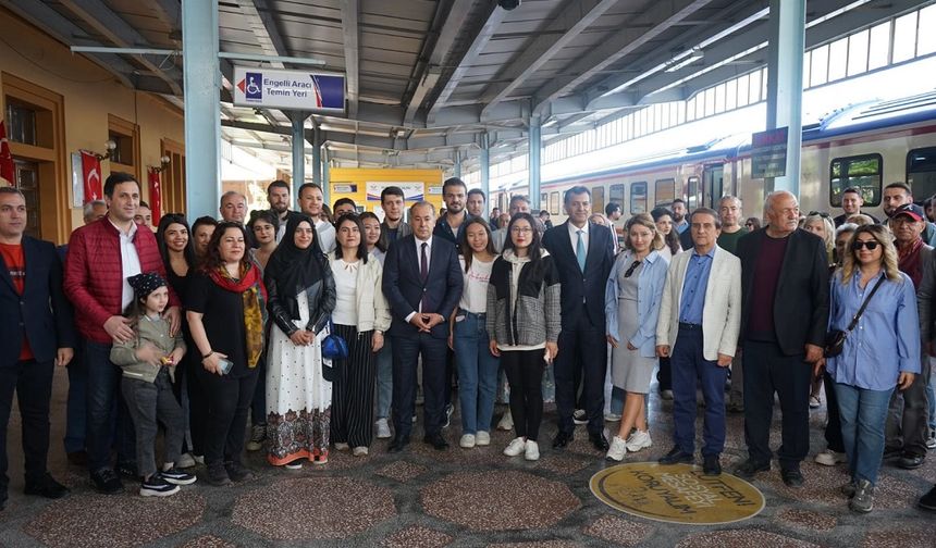 Turistik Diyarbakır Ekspresi'nin ilk durağı Malatya oldu
