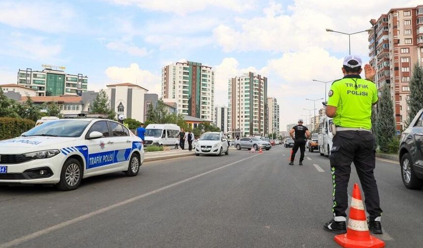 Diyarbakır’da yolları piste çevirenlere rekor ceza: Valilik açıkladı!