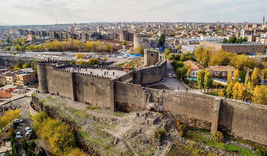 Diyarbakır’da belediye işçi alımı yapıyor: Maaşı belli oldu!