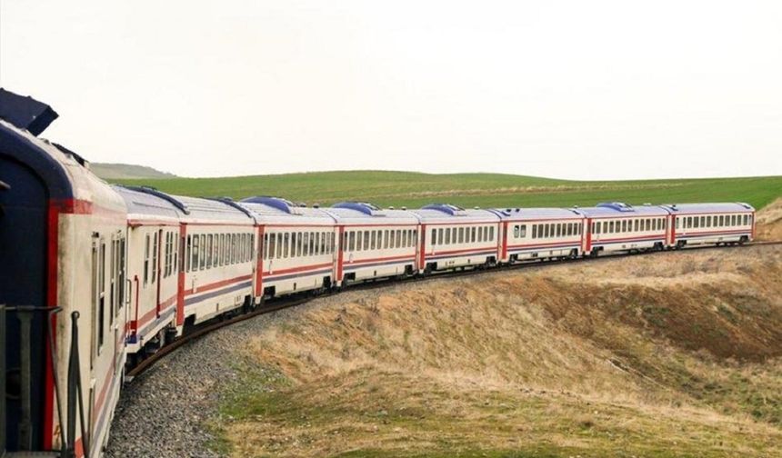 Diyarbakır Valiliği uyardı: Tren hatlarına yaklaşmayın!