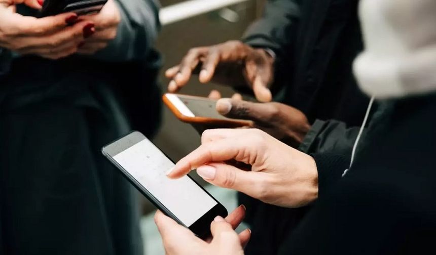 Bugün bile çıksa kapış kapış giderdi: İşte o en ikonik eski telefonlar