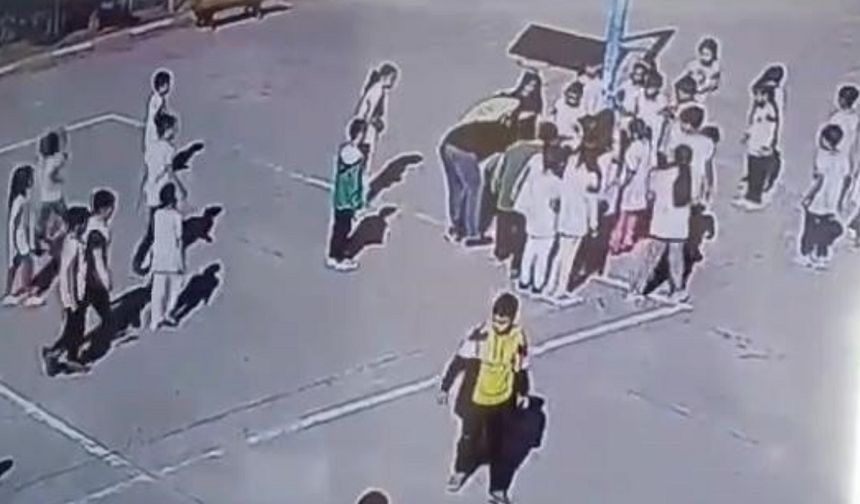 Diyarbakır’da bir öğretmen günün kahramanı oldu!