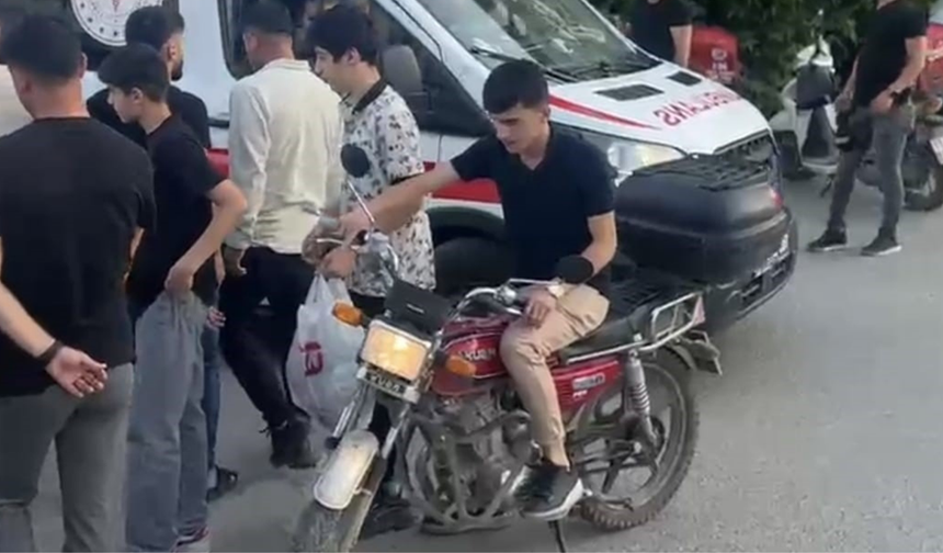 Hakkari’de otomobil ve motosiklet çarpıştı! İşte detayları