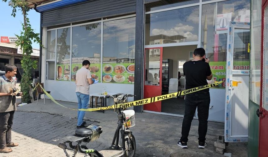 Diyarbakır'daki sanayi sitesinde kardeşler çatıştı: Uzman çavuş yaralandı