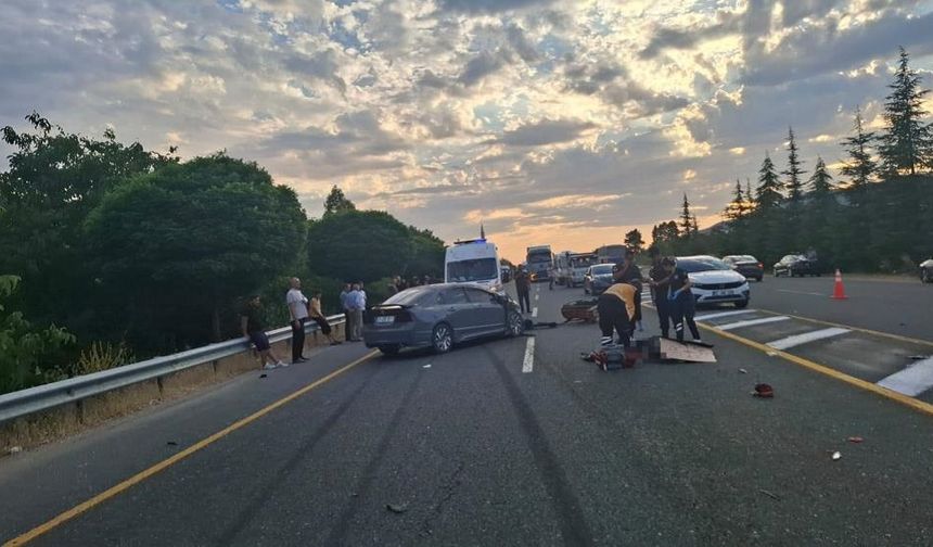 Elazığ- Malatya yolunda trafik kazası: Ölü ve yaralı var
