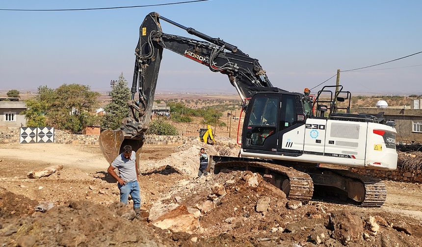 DİSKİ Diyarbakır’da yeni yağmur suyu hattı döşedi