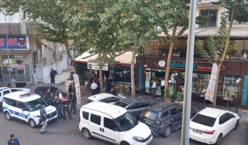 Diyarbakır’daki derneğe kurşun yağdırdılar: İşte adresi