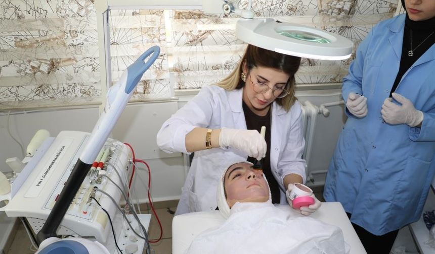 Diyarbakır'daki o okulda kuaför ücretine yüzde 50 indirim: İşte adresi