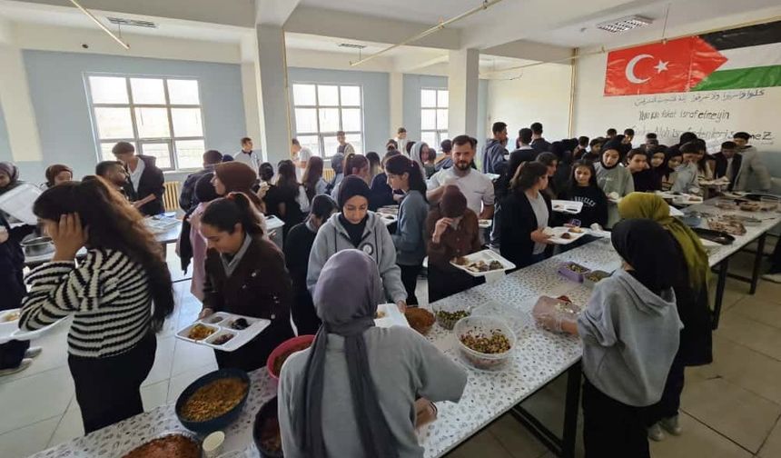 Diyarbakır'daki okullardan Gazze’ye yardım