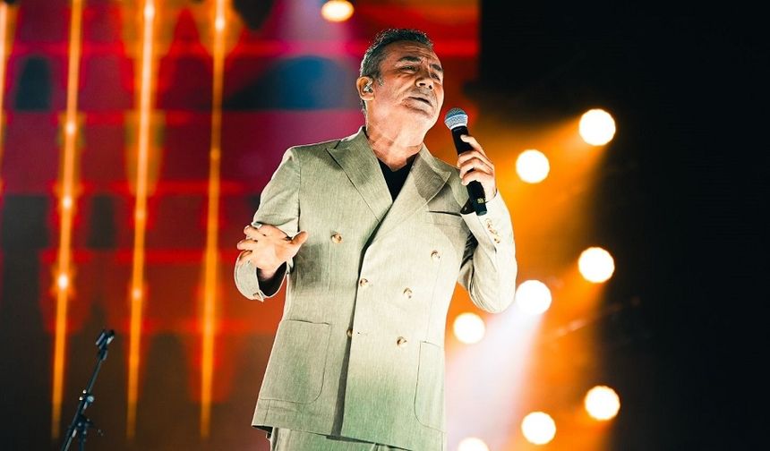 Ferhat Göçer'den Diyarbakır sözleri: "70 bin kişi yıktı geçti"