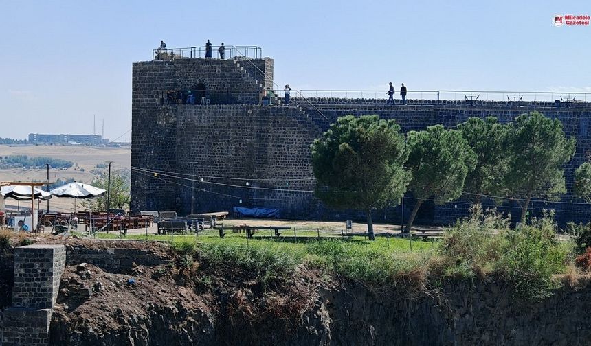 Diyarbakır Surlarında açılan ‘kafe’ye ilişkin flaş gelişme!