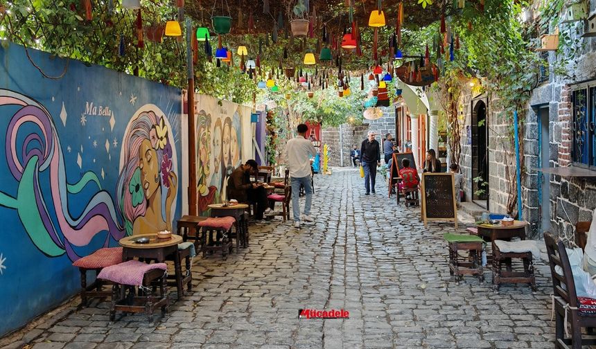 Diyarbakır’ın renkli sokakları ilgi odağı oldu: İşte adresi