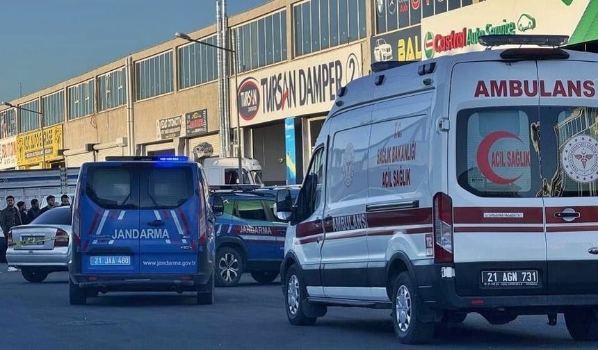 Diyarbakır’da sanayi sitesinde kavga: Çok sayıda yaralı var!