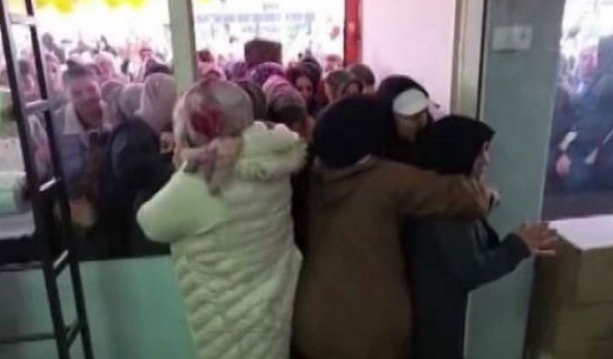 Diyarbakır’da indirimi duyan koştu: İzdiham oluştu!
