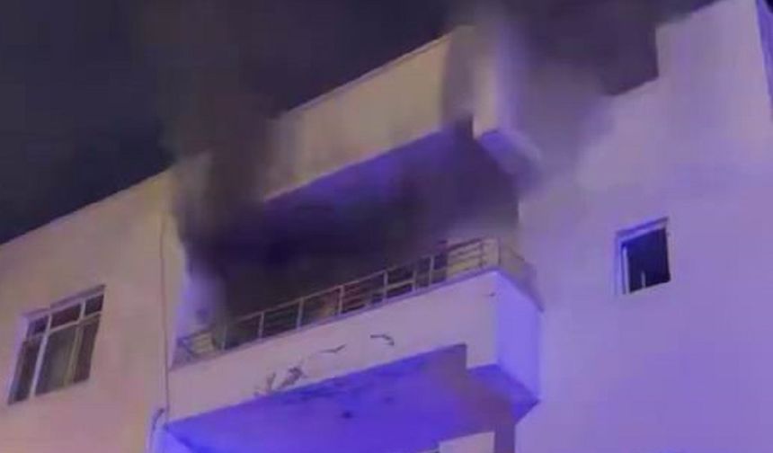 Eğil’de korkutan yangın: Ev kullanılamaz hale geldi!