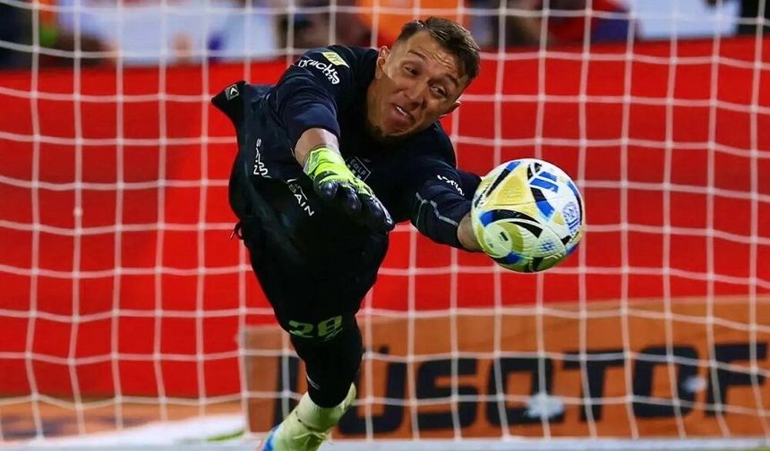 Penaltılarla gelen şampiyonluk: Muslera yine geceye damga vurdu!