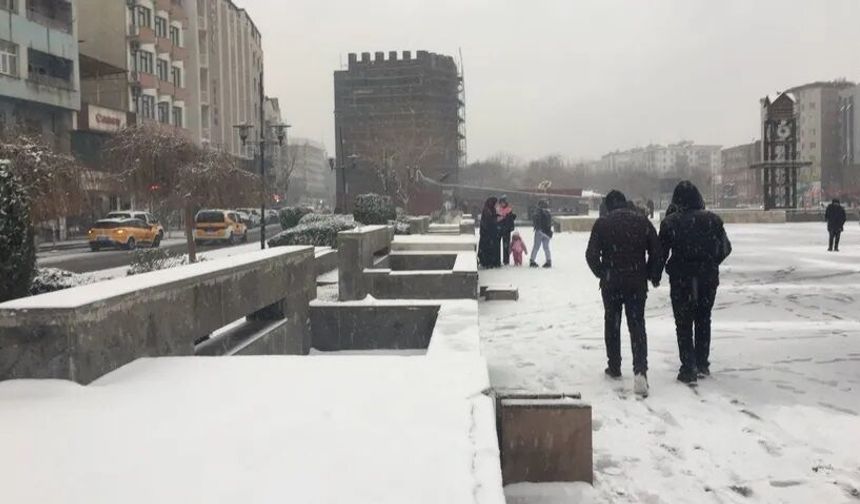 Tarih verildi: Diyarbakır’a kar ve yağmur geliyor