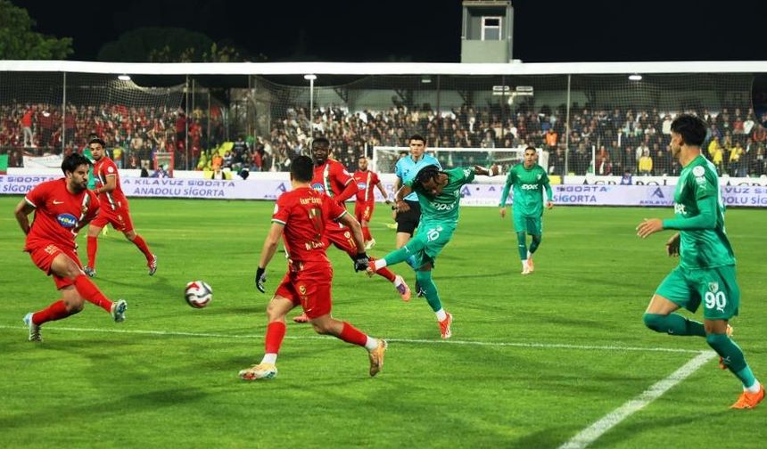 Diyarbakırlı hocanın takımı çöküşte: 1 yıldızı da Amedspor’a geldi!