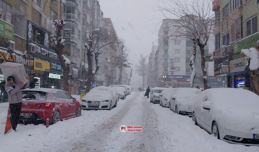 Tarih verildi: Diyarbakır’a 2 gün üst üste kar uyarısı!
