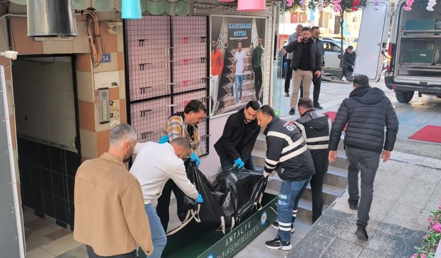 Diyarbakırlı isim Antalya’da öldürüldü: Sebebi ortaya çıktı!