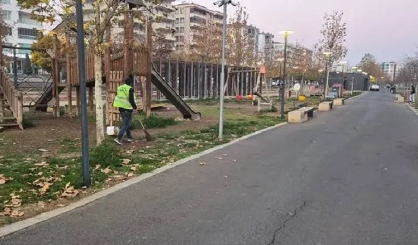 Diyarbakır’da anne ve kızına motosiklet çarptı: Durumları ağır!