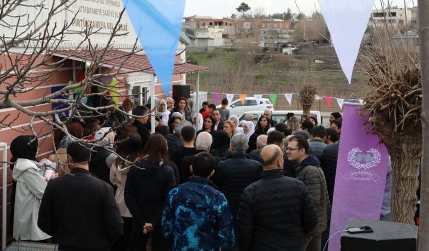 Diyarbakır’da 'kafe' konseptli yeni bir kütüphane açıldı: Ücretsiz olacak!