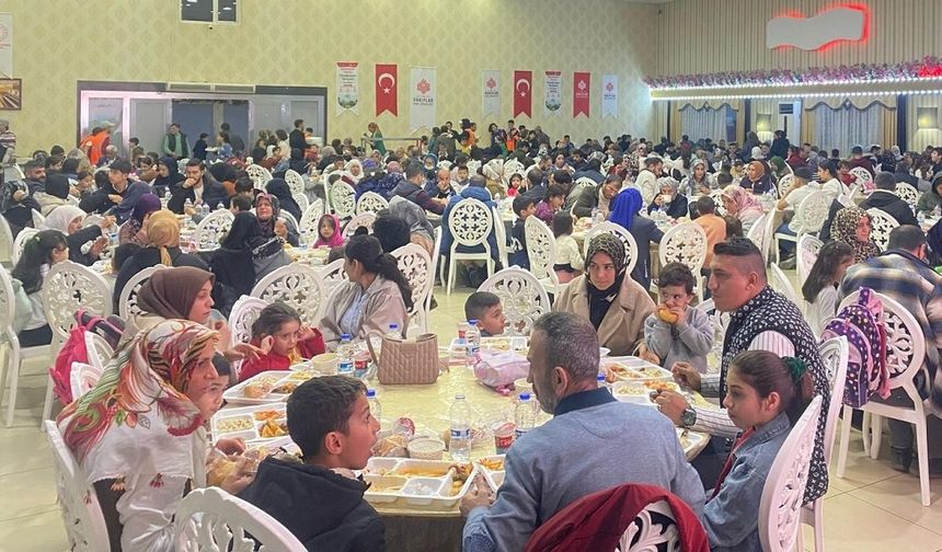 Diyarbakır’da Ramazan boyunca 2 düğün salonunda ücretsiz iftar verilecek: İşte isimleri