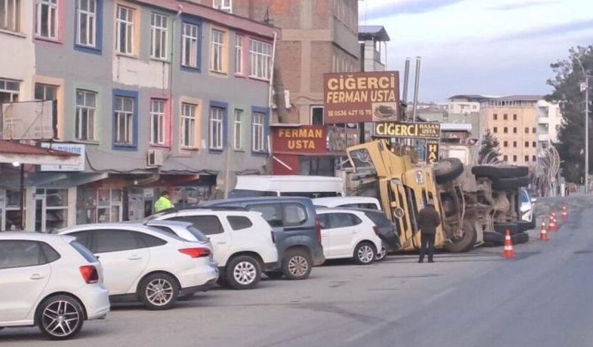 Diyarbakır'da bir TIR, 7 aracı pert etti: İşte adresi