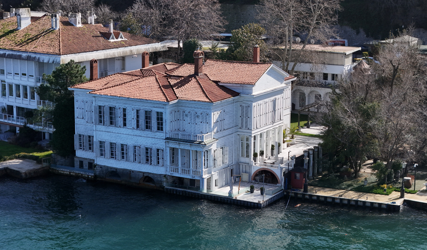 Kurtlar Vadisi’nde konseyin toplandığı yalı satılığa çıktı: Fiyatı belli oldu!