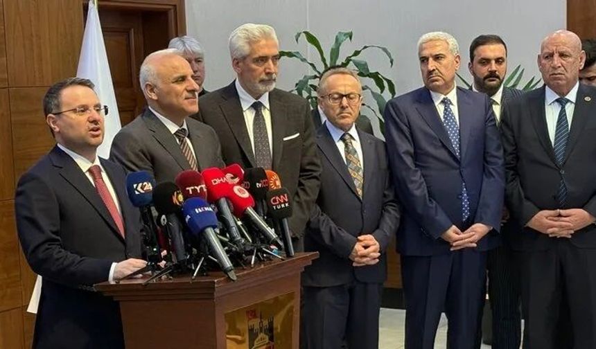 Bakan Gürlek: “Diyarbakır'ın ihtiyacı çatışma değil, hizmettir”