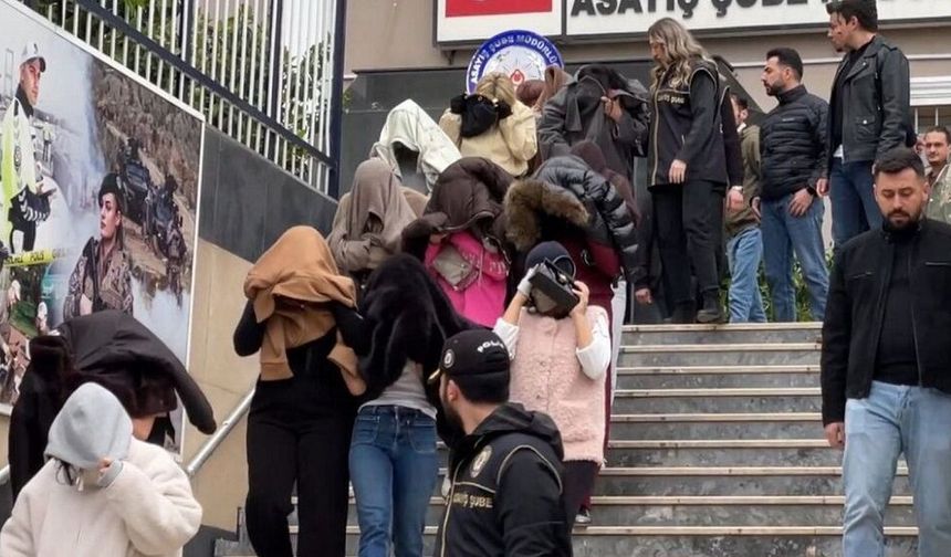 Diyarbakır’a uzanan fuhaş operasyonu: 52 kadın kurtarıldı